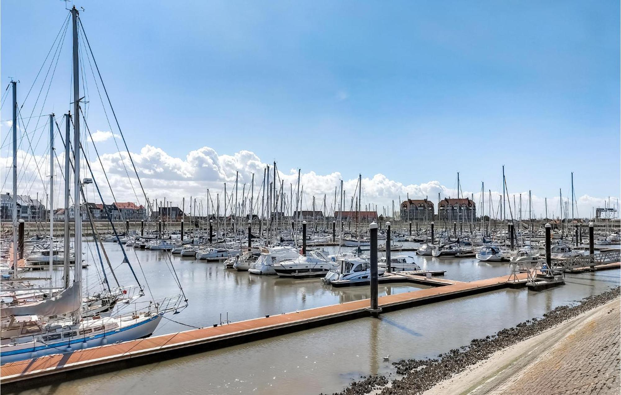 Gorgeous Apartment In Blankenberge Exterior photo